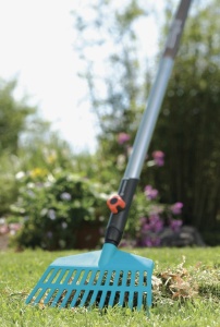 Rake Gradina Gardena Combisystem, Latime 27 cm, Zinken din Plastic, Usor de Utilizat - Img 3