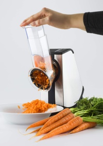 Razatoare multipla cu design electric CASO CR4, 4 insertii gravate cu acid: felii, julienne mare si mica, insertie de rasnita, 200 wati, panou de control tactil, razatoare de legume ideala pentru, de exemplu, salate - Img 5