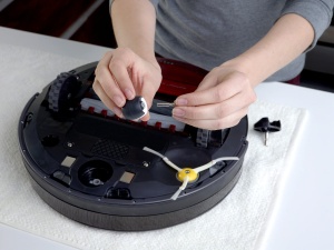 Roata frontala iRobot pentru Roomba eij-serie, plastic, neagra - Img 2
