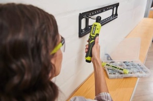 Ryobi 4 V USB-LITIU Cheie cu clichet fara fir RR14W4-120G Priza patrata de 1/4 inch, 1 x 4 V 2.0 Ah Baterie cu litiu si incarcator - Img 4