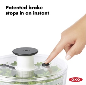 Salatiera OXO Good Grips cu pompa si capac 6L multifunctionala - Img 5