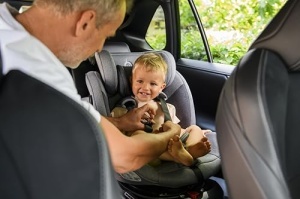 Scaun auto pentru copii MoMi EMI, 0-12 ani, 360 rotativ, ISOFIX, 3-36 kg - Img 14
