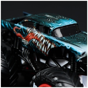 Set 2 Camioane Monster Jam Venom si Spider-Man, 164, Spin Master - Img 6