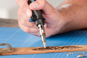 Set de accesorii Dremel 204 pentru brandmalerie - 4 varfuri pentru lipire si taiere - Img 3
