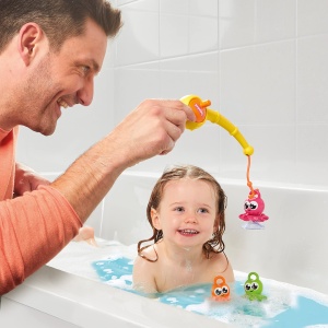 Set de joaca Toomies E73103 3 in 1 pentru baie cu 3 personaje, culori vibrante - Img 4