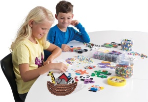 Set Hama Perlen 9412 cu 7000 Perle Midi in 7 Culori, Creativitate pentru Toata Familia - Img 3