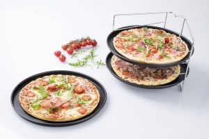 Set Pizzete Zenker 4 piese, 3 tavi antiaderente, suport pliabil, pentru 5 pizze - Img 3