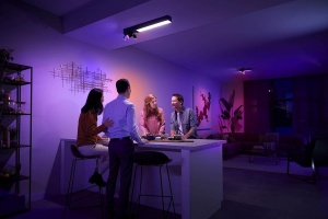 Spot LED Philips Hue Centris, 3 corpuri de iluminat, dimmabil, 16 milioane culori, negru - Img 3