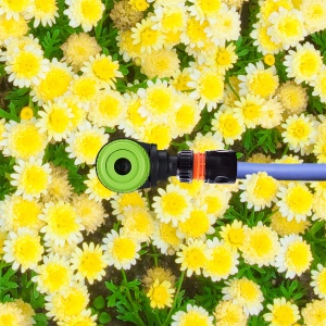 Sprinkler gradina Relaxdays, 30 m, cu prindere in pamant, verde-negru - Img 3