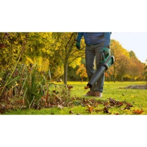 Suflanta de frunze cu acumulator Bosch AdvancedLeafBlower 36V-750 (fara baterie, sistem de 36 volti, pentru indepartarea frunzelor incapatanate de pe suprafete mari, greutate: 2,8 kg) - Scorul testului: foarte bun (revista: selbst ist der Mann) - Img 5