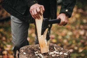 Topor universal Fiskars Solid A6, 39 cm, otel de calitate, negru - Img 3