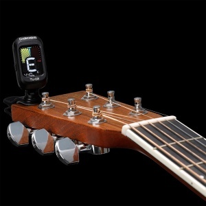 Tunere pentru instrumente muzicale BOSS TU-02, clip-on, display colorat, 4 moduri de acordare - Img 2