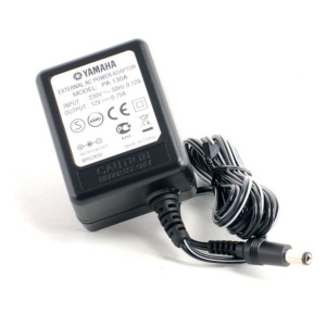 Adaptor Yamaha PA-130B, 12V750 mA pentru instrumente muzicale