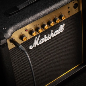 Amplificator de chitara Marshall MG15GR, 15W, 2 canale, negru si aurie - Img 2