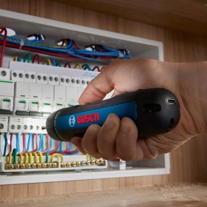Aparat de gaurit cu acumulator Bosch GO 3, 2.0 Ah, LED, set 8 biti - Img 6