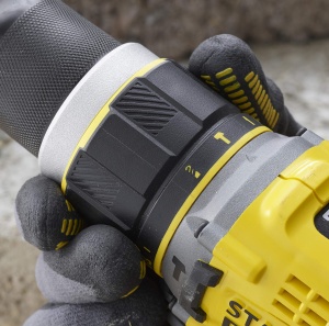Aparat de gaurit cu percutie Stanley FatMax SFMCD721D2K, 18V, 80 Nm, 2 viteze - Img 6