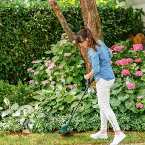Aparat de tuns gazon electric Bosch EasyGrassCut 23 (280 wati, diametru cerc de taiere 23 cm, in ambalaj de carton) - Img 2