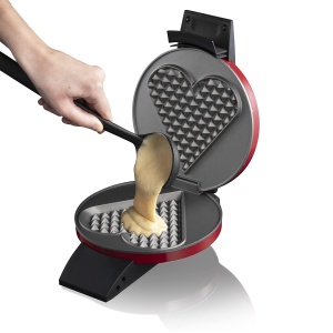 Aparat vafe Cloer 1633V, Ziua Indragostitilor, Ziua Mamei, pentru o inima mare de vafe, acoperire antiaderenta, lampa de copt, functie practica de suport, 930W, carcasa metalica vopsita in rosu - Img 3