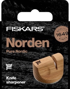 Ascutitor de cutite Fiskars Norden, din lemn de stejar, 7 x 7 cm - Img 7