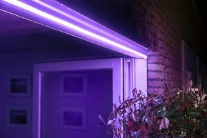 Banda LED Philips Hue White Color Ambiance pentru Exterior 2m, 16 Milioane Culori - Img 9