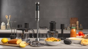 Blender de mana Cecotec Power TitanBlack 1500 XL TotalMix. 1500 W, tehnologie CrossBlades cu 4 lame cu acoperire din titan negru, baza extra-lunga, insertie pentru lama de protectie impotriva stropilor, borcan de 800 ml - Img 3
