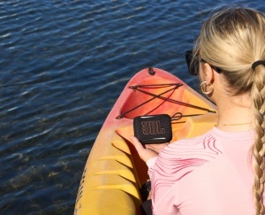 Boxa portabila JBL Go 5, Bluetooth, rezistenta la apa, neagra - Img 5