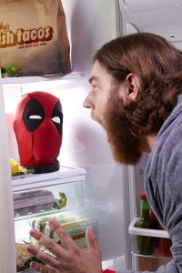 Cap de colectie interactiv Hasbro Deadpool, electronic, cu peste 600 sunete - Img 4