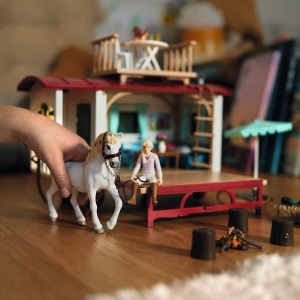 Caravana pentru jocuri de rol Schleich Horse Club 42593, 95 piese, accesorii incluse - Img 3