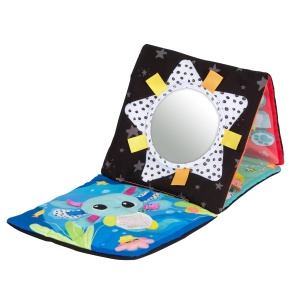 Covoras activitati bebelusi Lamaze My First Friends fata dubla pliabil pentru dezvoltare senzoriala