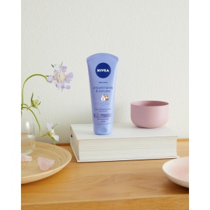Crema de maini NIVEA 100ml cu Macadamia si Lotus, Formula Vegana - Img 5