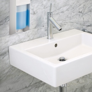 Dispenser de sapun Relaxdays 500 ml, alb, montare pe perete - Img 3