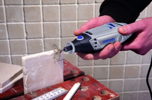 Dremel 3000 Unealta Multifunctionala 130W 5 Accesorii Viteza Variabila 10000-33000 RPM - Img 7