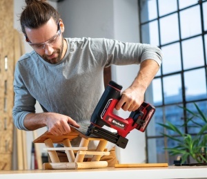 Einhell TE-CN 1832 Li Solo Tacker si Nagler 2-in-1 18V 20 Loviturimin - Img 4