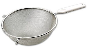 Fackelmann 42333 Strecuratoare din Inox 18 cm Rezistenta la Spalare Automata