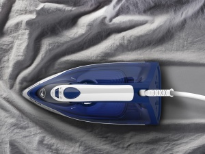 Fier de calcat cu abur Tefal Express, 2400 wati, explozie de abur: 180 g/min., capacitate de 270 ml, incalzire rapida si calcare eficienta, talpa ceramica, opritor de picurare, albastru, FV2838 - Img 6