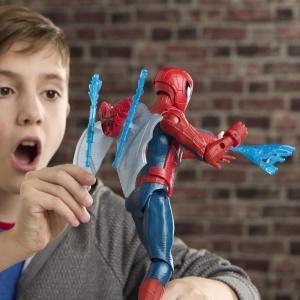 Figurina Spider-Man Titan Serie Hasbro, 29,2 cm, cu accesorii - Img 9