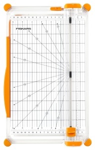 Fiskars Papierschneidemaschine 1077980 A4 AlbPortocaliu Capacitate 10 Foi Brat Extensibil