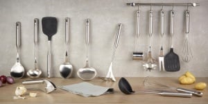 Fissler EssentialPresa de usturoi din otel inoxidabil 20 cm usturoi zdrobit si ghimbir cu ochi suspendat - poate fi spalat in masina de spalat vase - Img 2