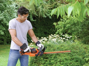 Foarfeca pentru gard viu BlackDecker GTC18504PC, 18V, 50 cm, 4.0 Ah - Img 3