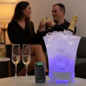 Galeata LED InnovaGoods 3-in-1 cu boxa Bluetooth 50 iluminare RGB rezistenta la apa IPX4 alb - Img 4