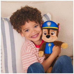 GUND PAW Patrol atarnand de plus Chase, 30 cm - jucarie de plus de inalta calitate din panza moale de velur cu ochi brodati, originala in aspectul serialului TV, pentru copii de la 1 an - Img 2