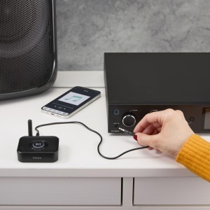 Hama Bluetooth Adapter Linkit Solo Negru Bluetooth 53 microSD Slot USB-C - Img 7