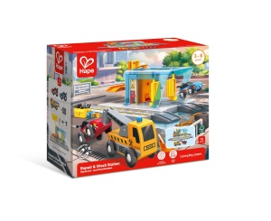 Hape Reparatur si Statie de Spalare Auto cu Platforma Ridicabila si Masina de Remorcare Compatibila cu Seturi de Tren - Img 5