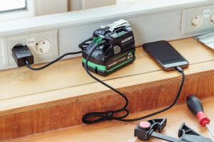 Incarcator HiKOKI UC18DAW4Z, 18V, 3.5A, USB - Img 5