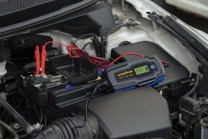 Incarcator inteligent Goodyear Evo 4A pentru baterii 6-12V, 4-120Ah - Img 3
