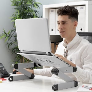 InnovaGoods - Masa reglabila pentru laptop aluminiu flexibila multipozitionala multifunctionala cu orificii de aerisire si tava suplimentara pentru mo - Img 5