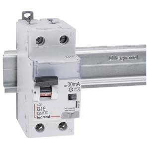 Intrerupator diferential Legrand DX3, 16A, 30mA, 2TE, 230VAC