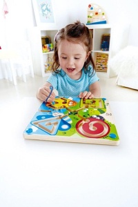 Joc magnetic Hape E1709 Magnetlabyrinth din lemn ideal pentru calatorii 24 luni - Img 5