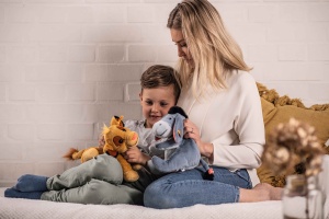 Jucarie de Plus Steiff Simba 26cm, Disney Originals, Culoare Bej - Img 6
