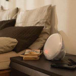 Lampa de trezire Philips SmartSleep HF3532 01 cu simulare rasarit si 20 setari de luminozitate - Img 8